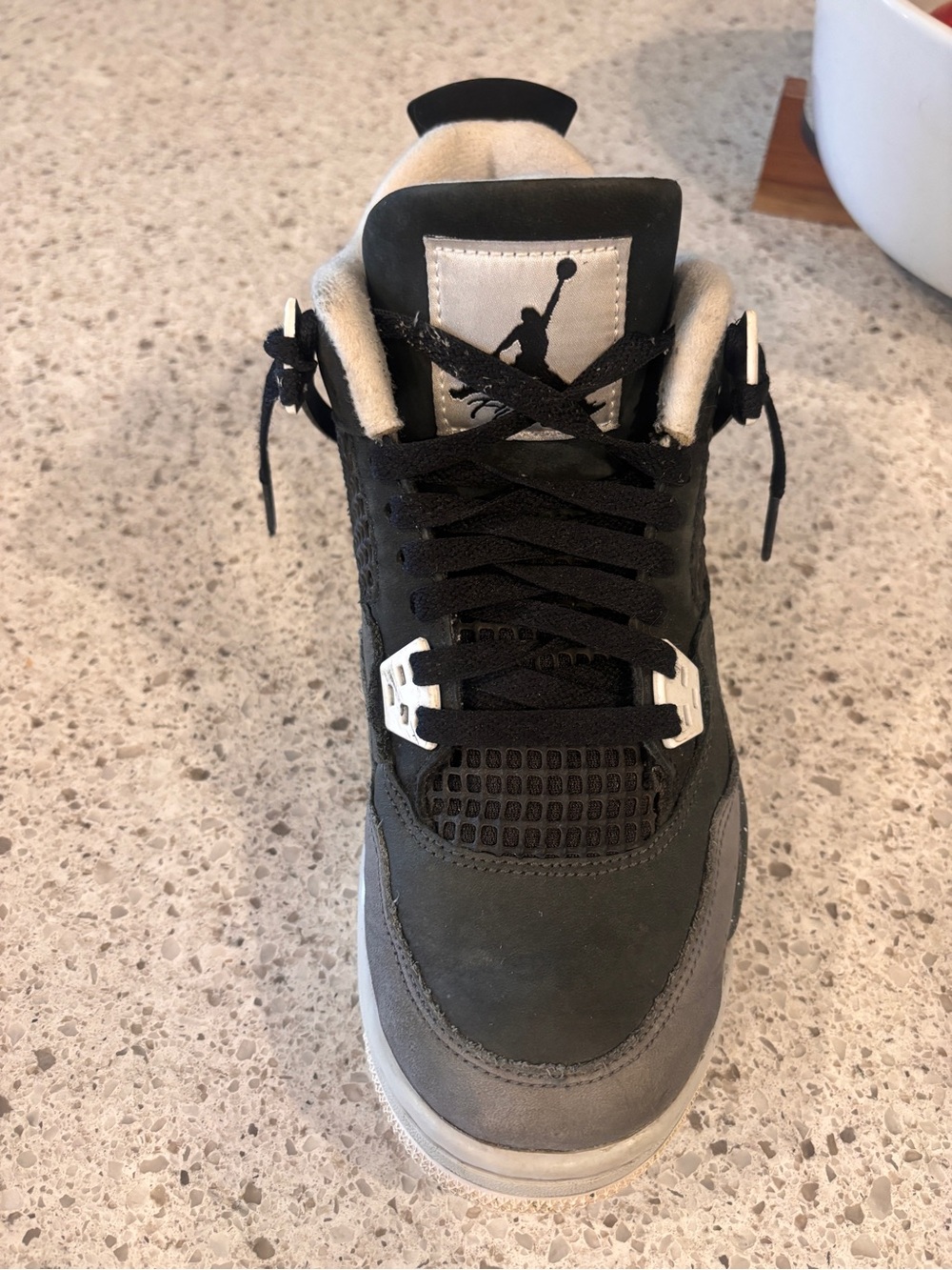 Nike Jordan’s 4 retro fear (2024) 6.5 men’s - Picture 5 of 16